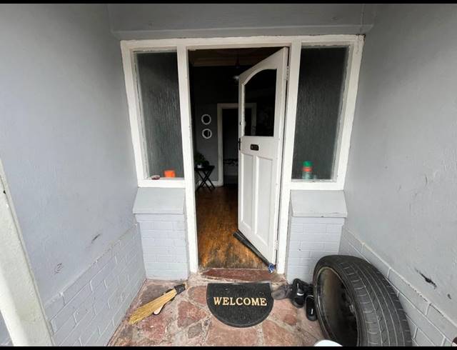4 BEDROOM HOUSE FOR SALE IN SPRINGS CENTRAL